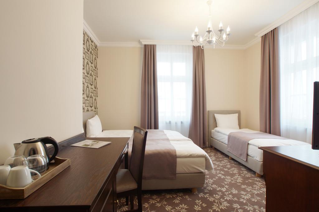 Villa La Pierre Strzegom Zimmer foto