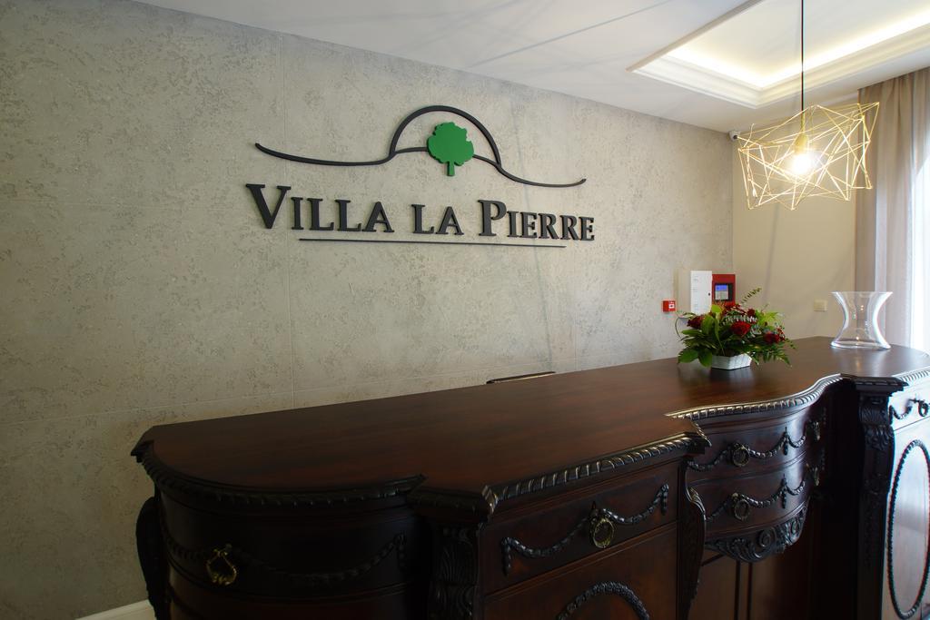 Villa La Pierre Strzegom Exterior foto